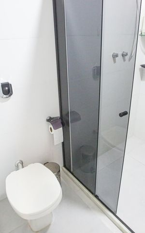Apartamento à venda com 103m², 3 quartos e 2 vagasBanheiro da Suíte