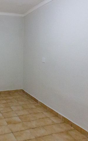 Casa para alugar com 60m², 1 quarto e sem vagaQuarto