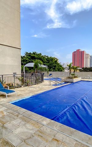 Apartamento à venda com 69m², 2 quartos e 1 vagaÁrea comum - Piscina