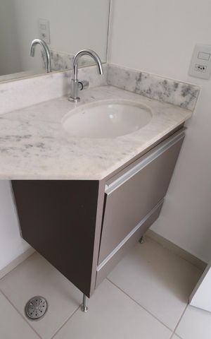 Apartamento para alugar com 108m², 3 quartos e 2 vagasBanheiro do Quarto 1