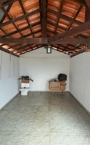 Casa para alugar com 240m², 3 quartos e 2 vagas