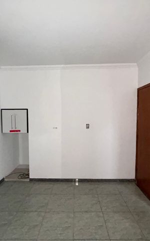 Casa para alugar com 240m², 3 quartos e 2 vagas