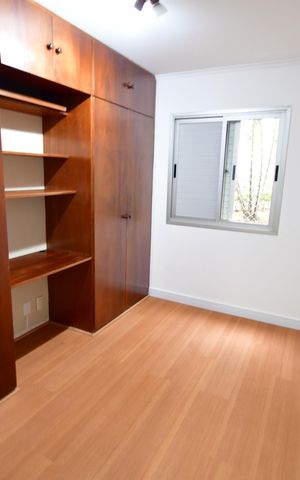 Apartamento para alugar com 69m², 2 quartos e 1 vagaQuarto 1