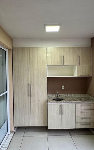 Apartamento para alugar com 70m², 3 quartos e 2 vagas Apartamento para alugar com 70m², 3 quartos e 2 vagasSacada
