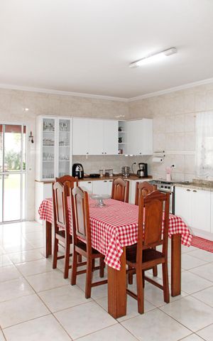 Casa à venda com 870m², 4 quartos e 3 vagasCozinha