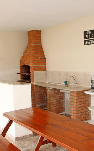 Casa à venda com 870m², 4 quartos e 3 vagasChurrasqueira