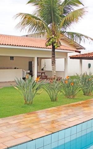 Casa à venda com 870m², 4 quartos e 3 vagasPiscina