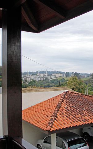 Casa à venda com 870m², 4 quartos e 3 vagasSuíte 1 Varanda