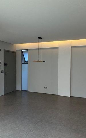 Apartamento à venda com 99m², 2 quartos e 1 vaga Apartamento à venda com 99m², 2 quartos e 1 vagaSala