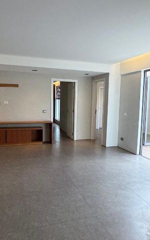 Apartamento à venda com 99m², 2 quartos e 1 vaga Apartamento à venda com 99m², 2 quartos e 1 vagaSala