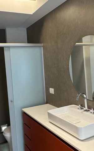 Apartamento à venda com 99m², 2 quartos e 1 vaga Apartamento à venda com 99m², 2 quartos e 1 vagaBanheiro