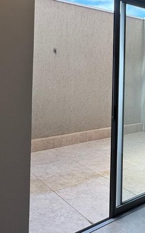 Apartamento à venda com 99m², 2 quartos e 1 vaga Apartamento à venda com 99m², 2 quartos e 1 vagaÁrea externa