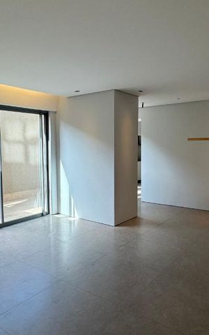 Apartamento à venda com 99m², 2 quartos e 1 vaga Apartamento à venda com 99m², 2 quartos e 1 vagaSala