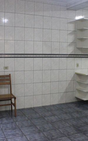 Casa à venda com 170m², 2 quartos e 2 vagasSala de jantar