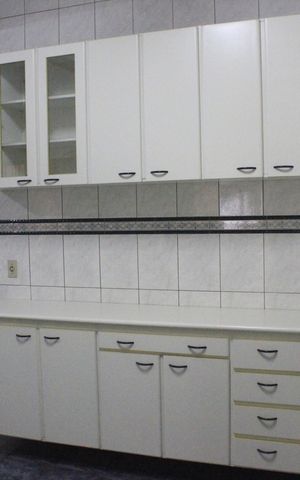 Casa à venda com 170m², 2 quartos e 2 vagasCozinha