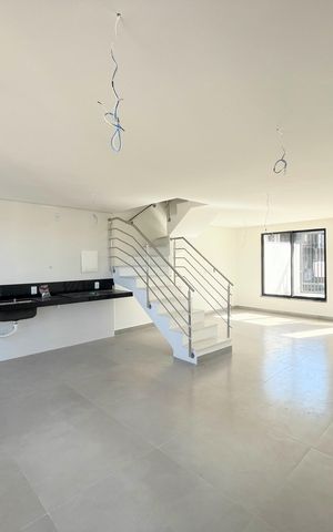 Casa à venda com 89m², 3 quartos e 2 vagas Casa à venda com 89m², 3 quartos e 2 vagasCozinha