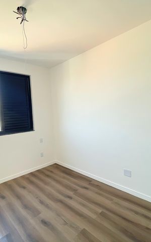 Casa à venda com 89m², 3 quartos e 2 vagas Casa à venda com 89m², 3 quartos e 2 vagasQuarto