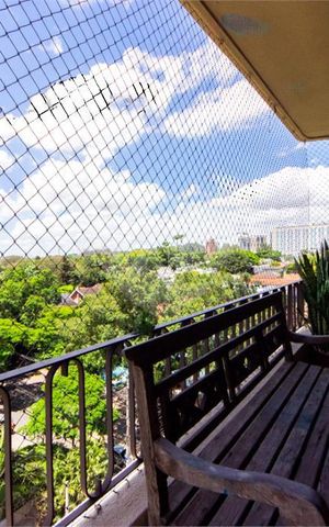 Apartamento à venda com 329m², 4 quartos e 4 vagas