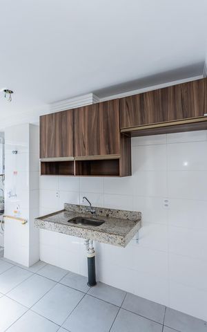 Apartamento à venda com 43m², 2 quartos e 1 vaga Apartamento à venda com 43m², 2 quartos e 1 vagaCozinha e Área de Serviço