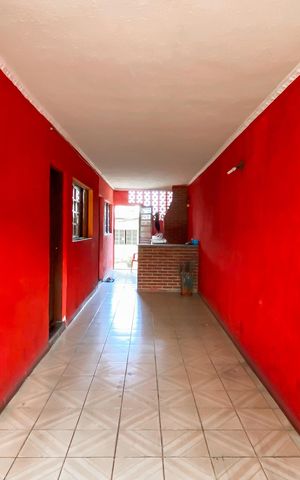 Casa para alugar com 64m², 2 quartos e 1 vaga Casa para alugar com 64m², 2 quartos e 1 vagaGaragem