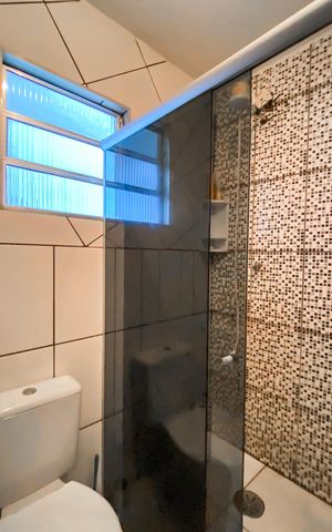 Casa para alugar com 64m², 2 quartos e 1 vaga Casa para alugar com 64m², 2 quartos e 1 vagaBanheiro