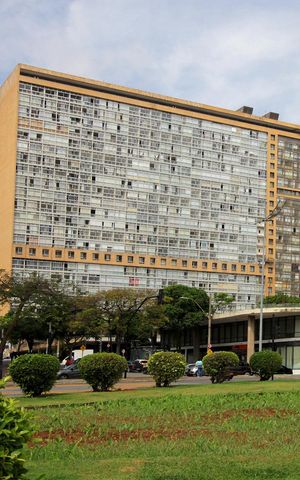 Apartamento à venda com 90m², 2 quartos e sem vagaFachada