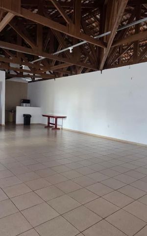 Apartamento para alugar com 65m², 2 quartos e 1 vagaÁrea comum - Salão de festas