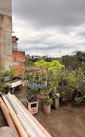 Casa à venda com 270m², 4 quartos e 2 vagasQuintal - Casa 2