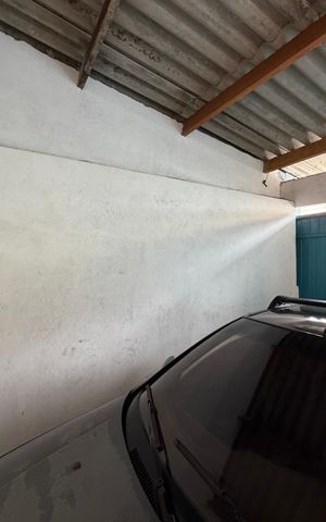 Casa à venda com 270m², 4 quartos e 2 vagasGaragem - Casa 1