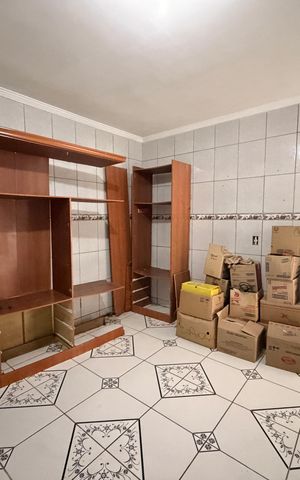 Casa à venda com 270m², 4 quartos e 2 vagasQuarto 3 - Casa 2