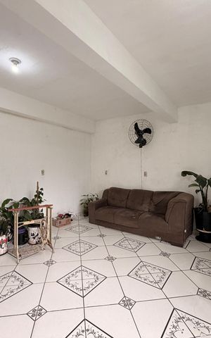 Casa à venda com 270m², 4 quartos e 2 vagasSala - Casa 2