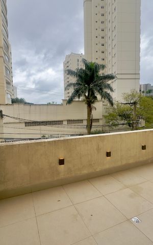 Apartamento à venda com 140m², 3 quartos e 3 vagas Apartamento à venda com 140m², 3 quartos e 3 vagasQuintal