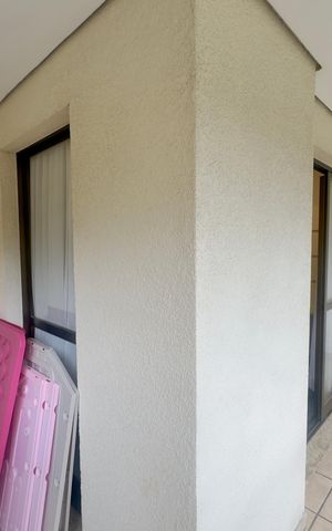 Apartamento à venda com 140m², 3 quartos e 3 vagas Apartamento à venda com 140m², 3 quartos e 3 vagasVaranda