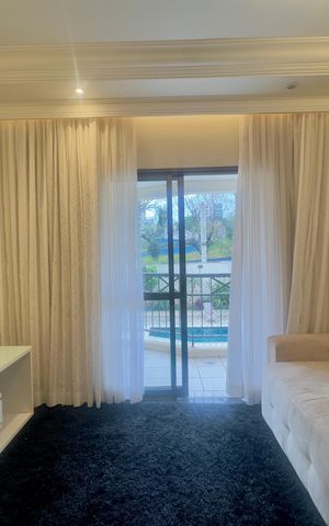 Apartamento à venda com 140m², 3 quartos e 3 vagas Apartamento à venda com 140m², 3 quartos e 3 vagasSala