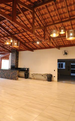 Apartamento para alugar com 44m², 2 quartos e sem vagaÁrea comum - Churrasqueira