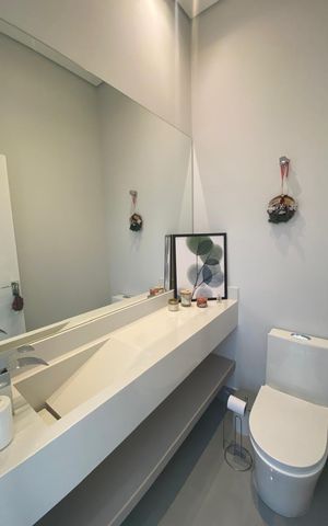 Casa à venda com 176m², 3 quartos e 4 vagas