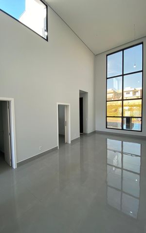 Casa à venda com 176m², 3 quartos e 4 vagas
