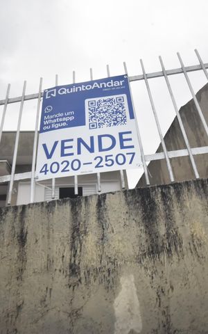 Casa à venda com 111m², 3 quartos e 1 vagaPlaca