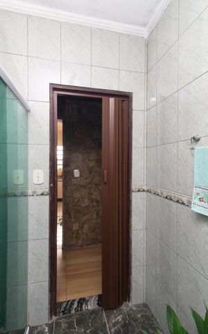 Casa para alugar com 80m², 3 quartos e 1 vaga Casa para alugar com 80m², 3 quartos e 1 vagaBanheiro