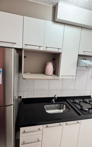 Apartamento para alugar com 40m², 2 quartos e 1 vaga Apartamento para alugar com 40m², 2 quartos e 1 vagaCozinha e Área de Serviço