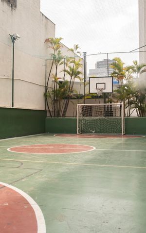 Apartamento à venda com 128m², 4 quartos e 2 vagasÁrea comum - Quadra esportiva