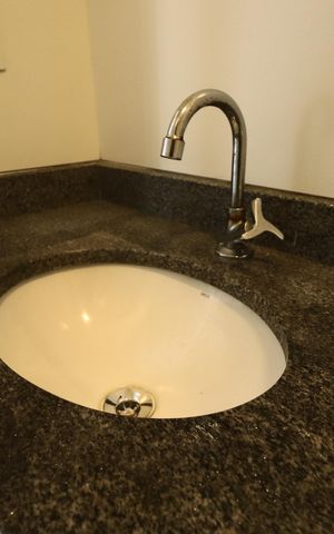 Apartamento para alugar com 36m², 1 quarto e sem vagaBanheiro