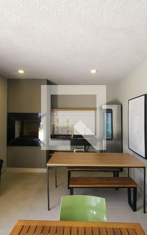 Apartamento para alugar com 44m², 2 quartos e sem vaga Apartamento para alugar com 44m², 2 quartos e sem vagaÁrea comum
