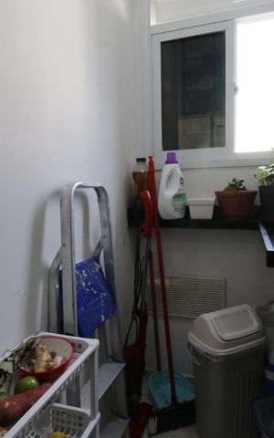 Apartamento à venda com 45m², 2 quartos e 1 vagaCozinha e Área de Serviço