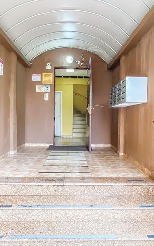 Apartamento para alugar com 65m², 2 quartos e 1 vaga Apartamento para alugar com 65m², 2 quartos e 1 vagaEntrada