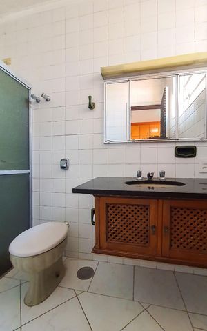 Casa à venda com 444m², 5 quartos e 5 vagas