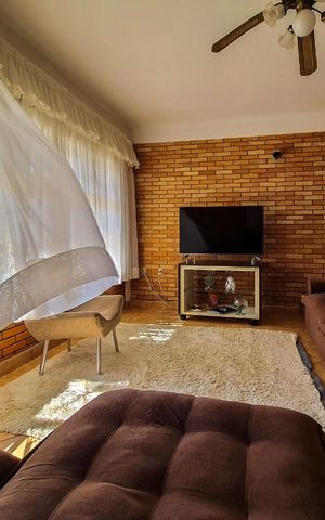 Casa à venda com 444m², 5 quartos e 5 vagas