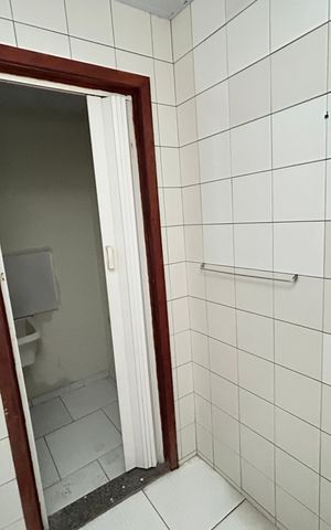 Apartamento para alugar com 36m², 1 quarto e sem vagaBanheiro