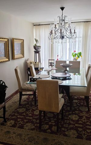 Apartamento à venda com 139m², 4 quartos e 1 vaga Apartamento à venda com 139m², 4 quartos e 1 vagaSala