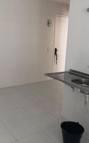 Apartamento à venda com 139m², 4 quartos e 1 vaga Apartamento à venda com 139m², 4 quartos e 1 vagaÁrea de serviço